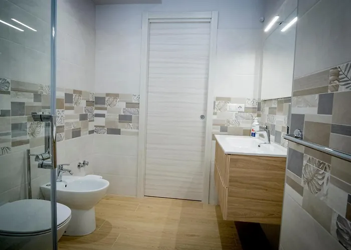 Alojamento de Acomodação e Pequeno-almoço Residenza Nettuno 4*