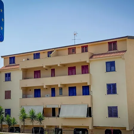 Residenza Nettuno Bed & Breakfast 4*